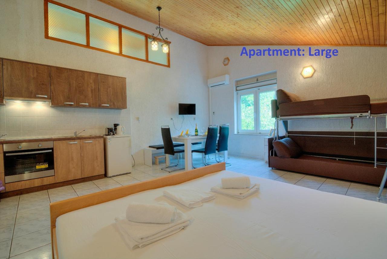 Senj Apartment Extérieur photo