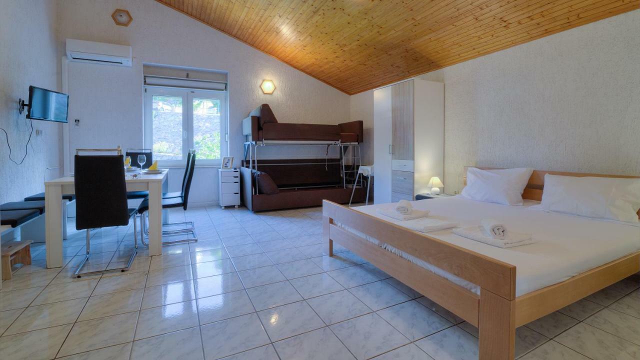 Senj Apartment Extérieur photo